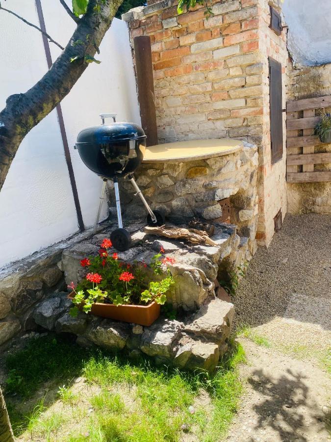 Chatky Daniel-Mikulov, A Private Campsite Just For You Exterior foto
