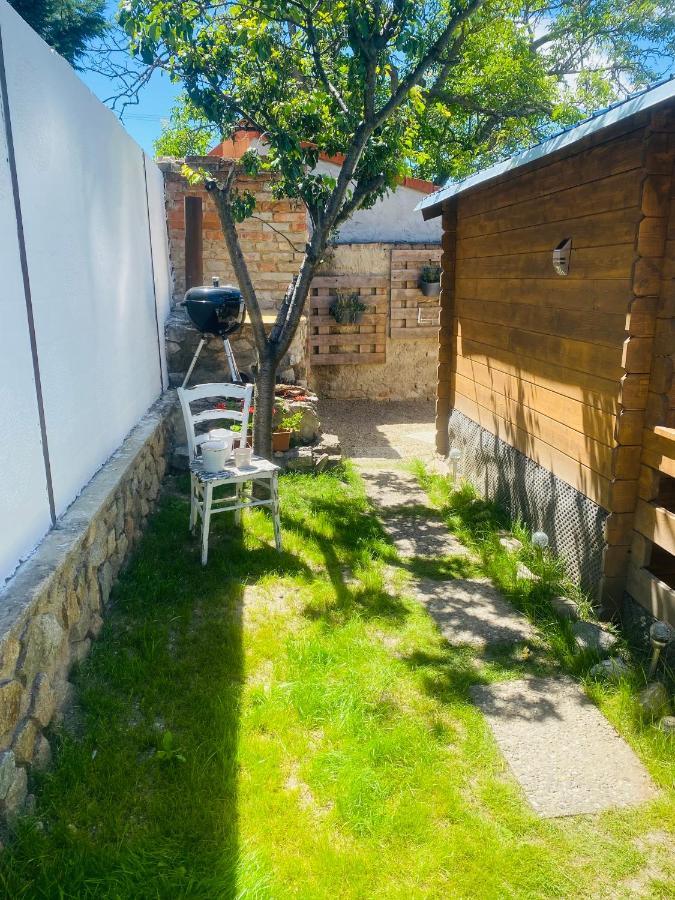 Chatky Daniel-Mikulov, A Private Campsite Just For You Exterior foto
